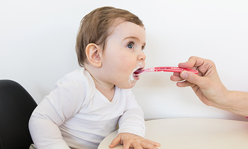 from bottle feeding to solids