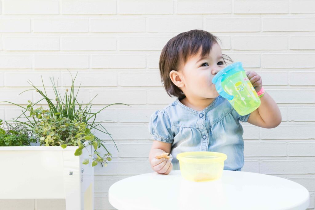 Is an open drinking cup really better for your child