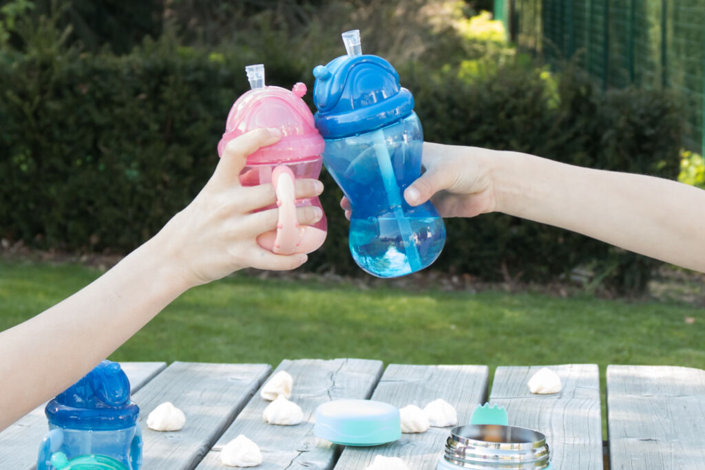 A cup with a straw for your child recommended or not