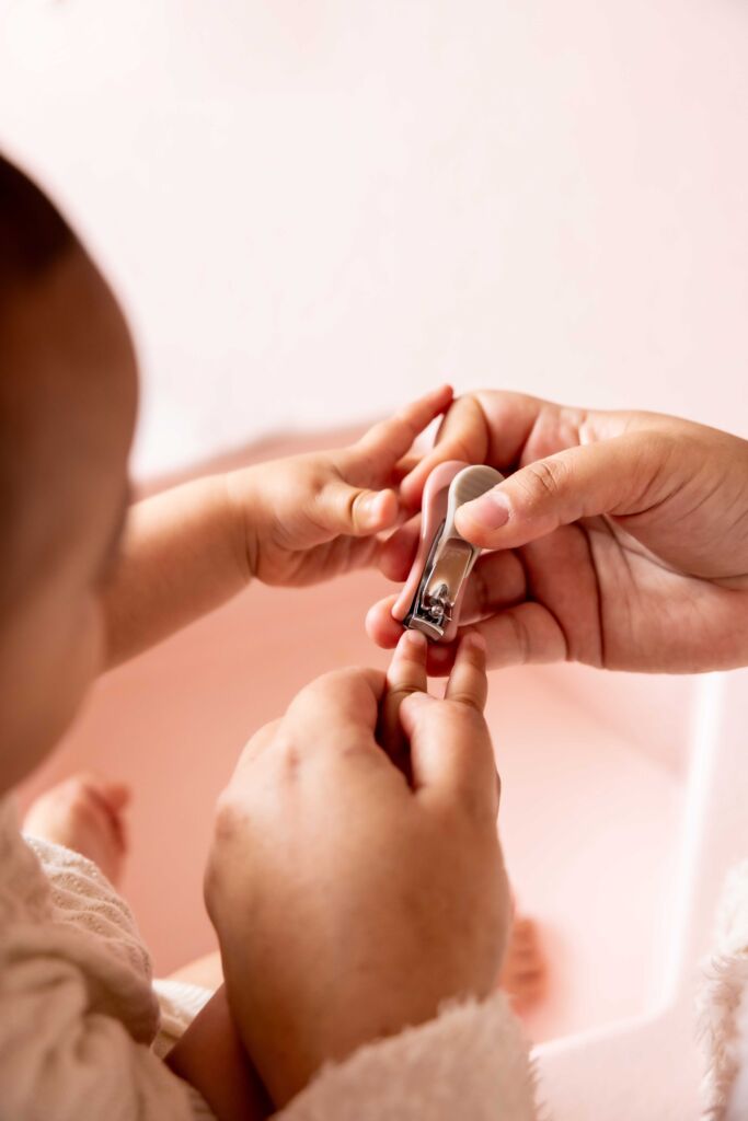 Es mejor cortar las uñas cuando están secas