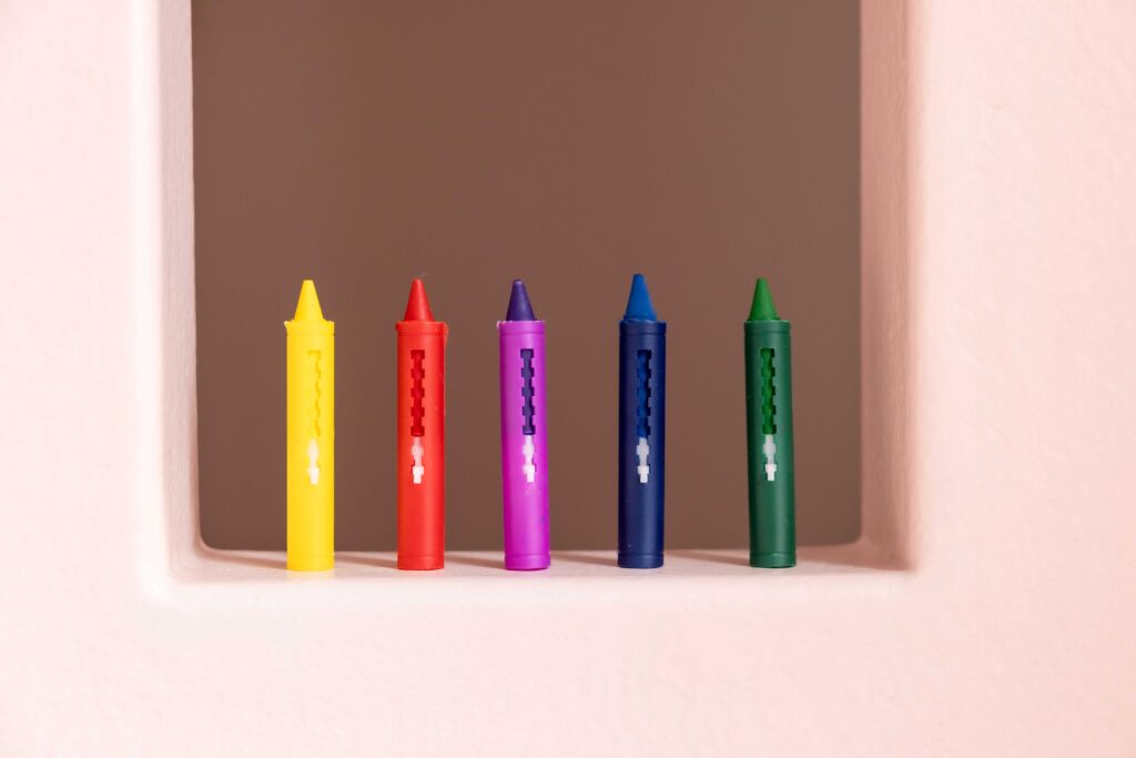 The Nûby bath crayons keep your little ones entertained during the holidays